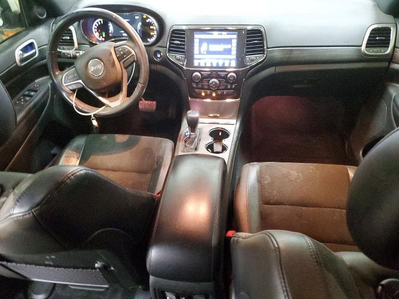 2022 JEEP GRAND CHEROKEE LAREDO E 8