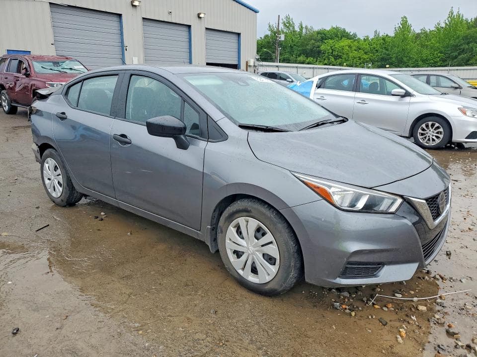 2021 NISSAN VERSA S 4