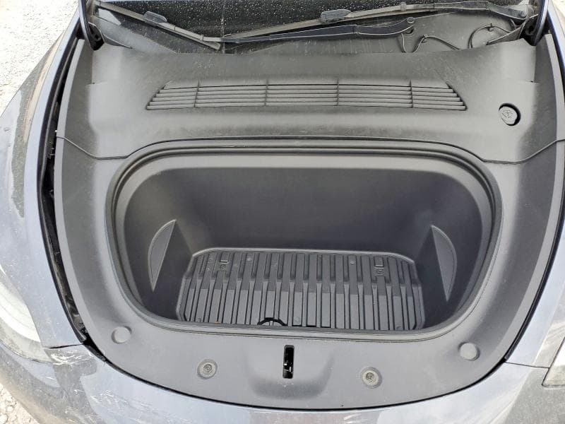 2023 TESLA MODEL Y 11