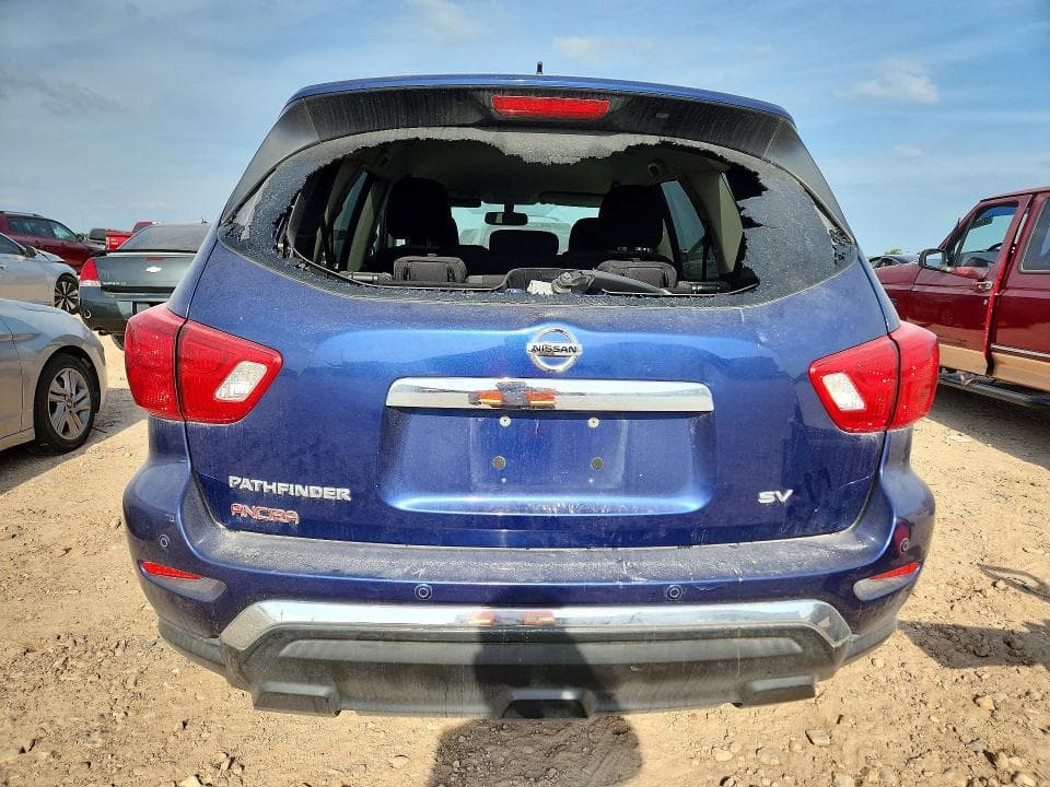 2017 NISSAN PATHFINDER SV 6