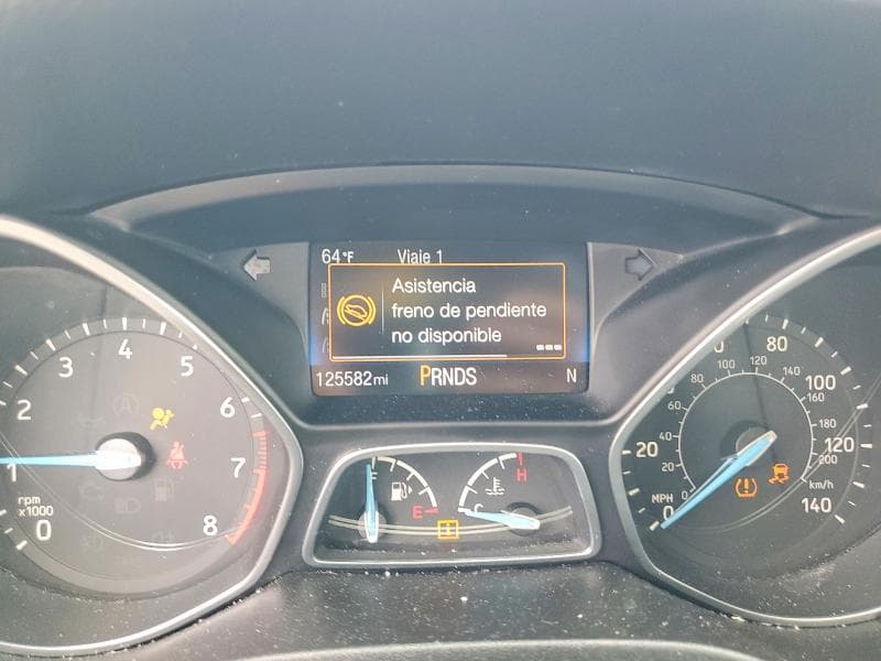 2017 FORD FOCUS SEL 9