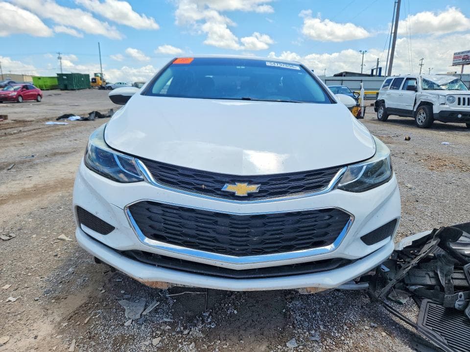 2017 CHEVROLET CRUZE 5