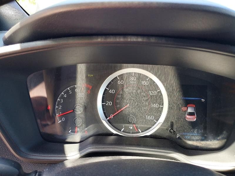 2021 TOYOTA COROLLA SE 9