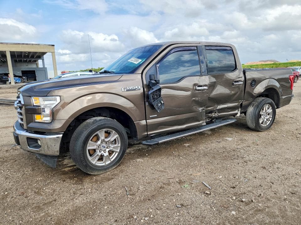 2017 FORD F150 SUPERCREW - 1