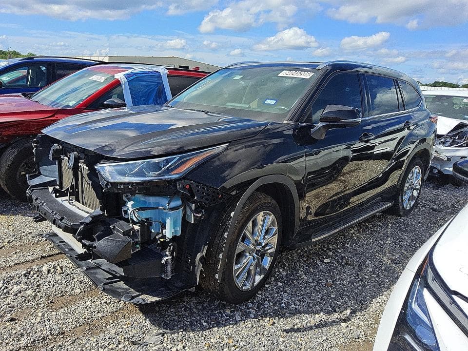 2022 TOYOTA HIGHLANDER LIMITED - 1