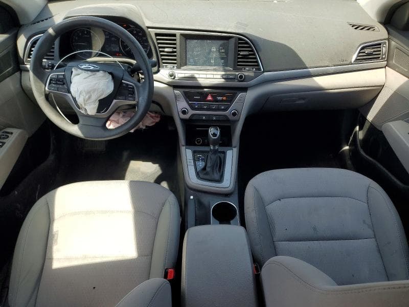 2017 HYUNDAI ELANTRA SE 8