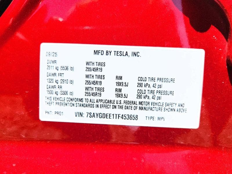 2026 TESLA MODEL Y 14