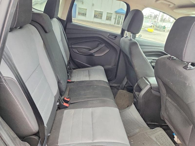2017 FORD ESCAPE S 10