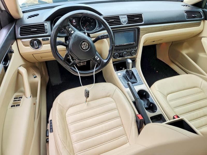 2017 VOLKSWAGEN PASSAT SEL PREMIUM 8