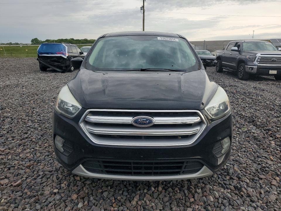 2017 FORD ESCAPE SE 5