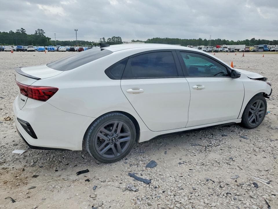 2021 KIA FORTE GT LINE 3