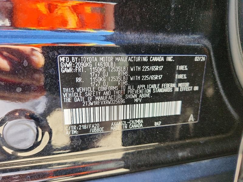 2024 TOYOTA RAV4 XLE 13