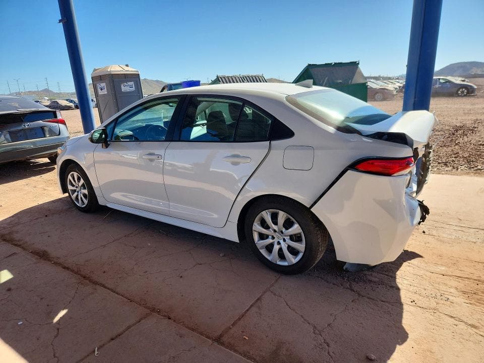 2024 TOYOTA COROLLA LE 2