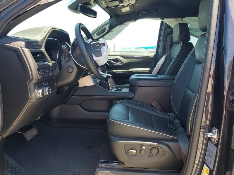 2024 GMC YUKON SLT 13