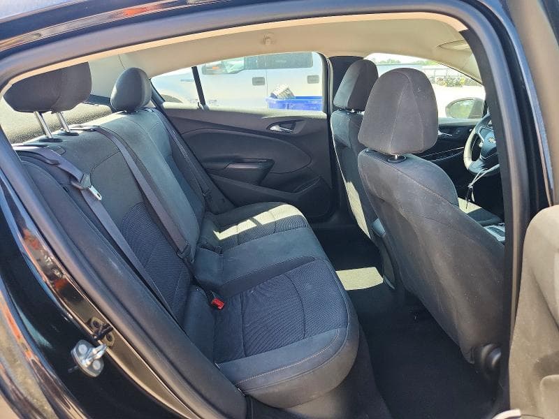 2018 CHEVROLET CRUZE 10