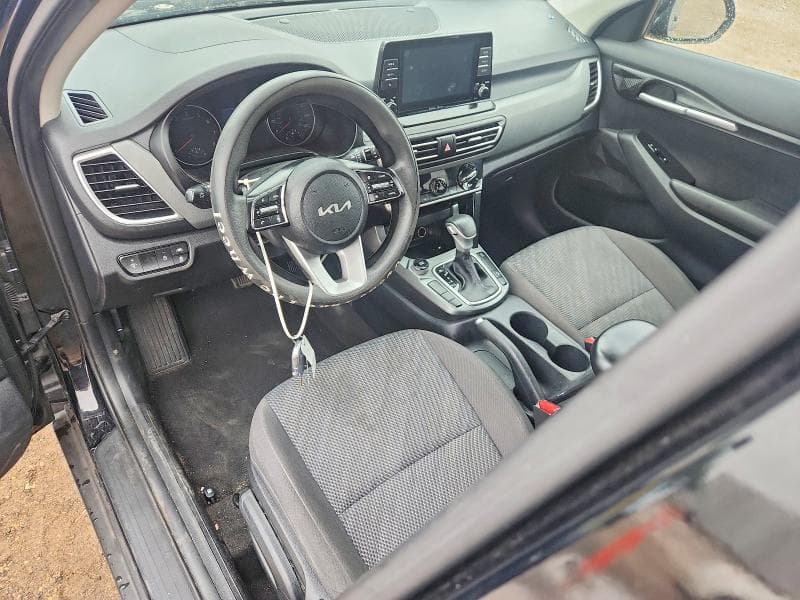 2022 KIA SELTOS LX 8
