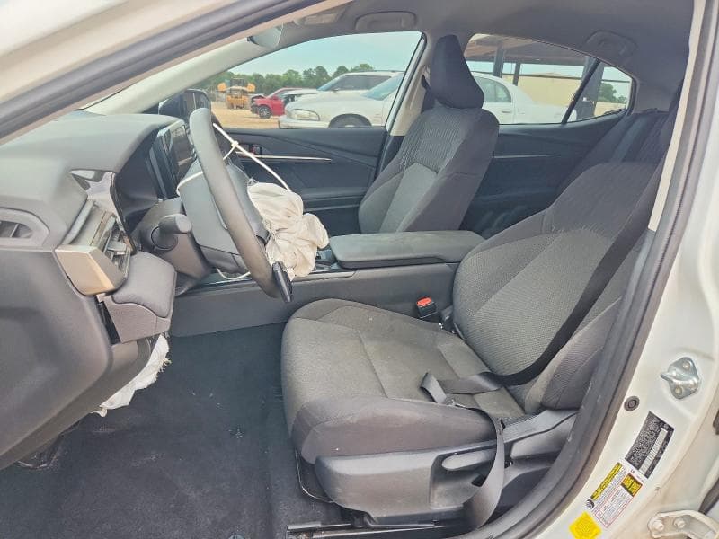 2025 TOYOTA CAMRY LE 7