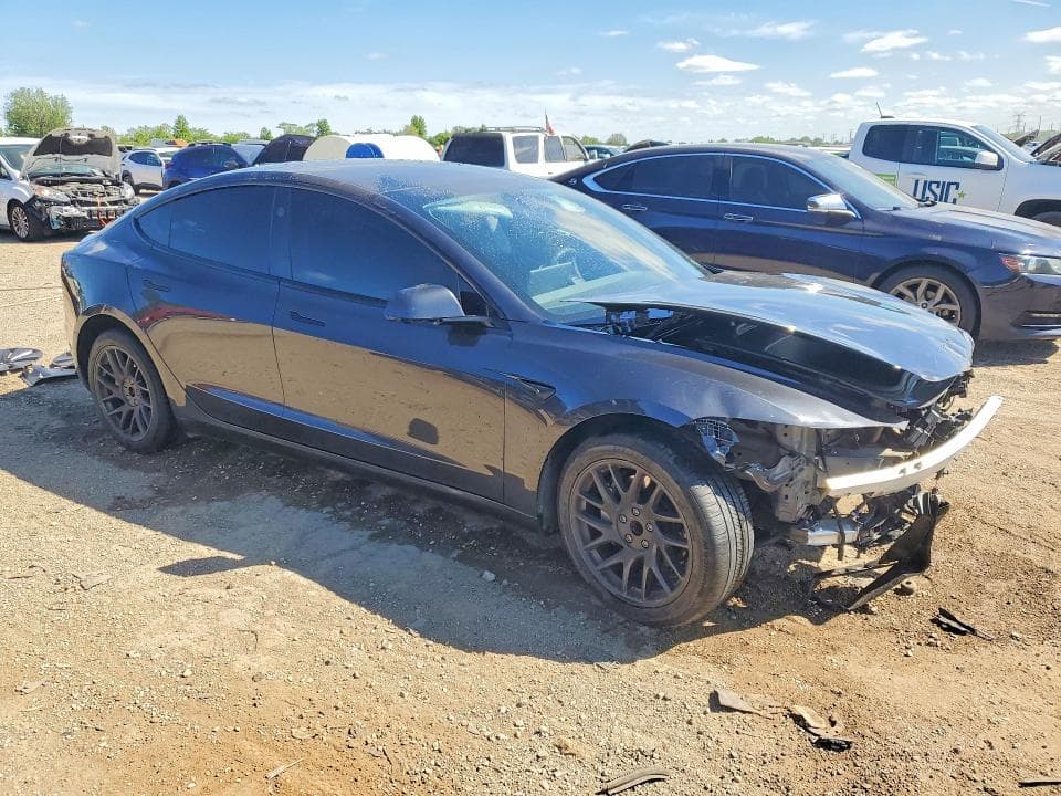 2025 TESLA MODEL 3 4