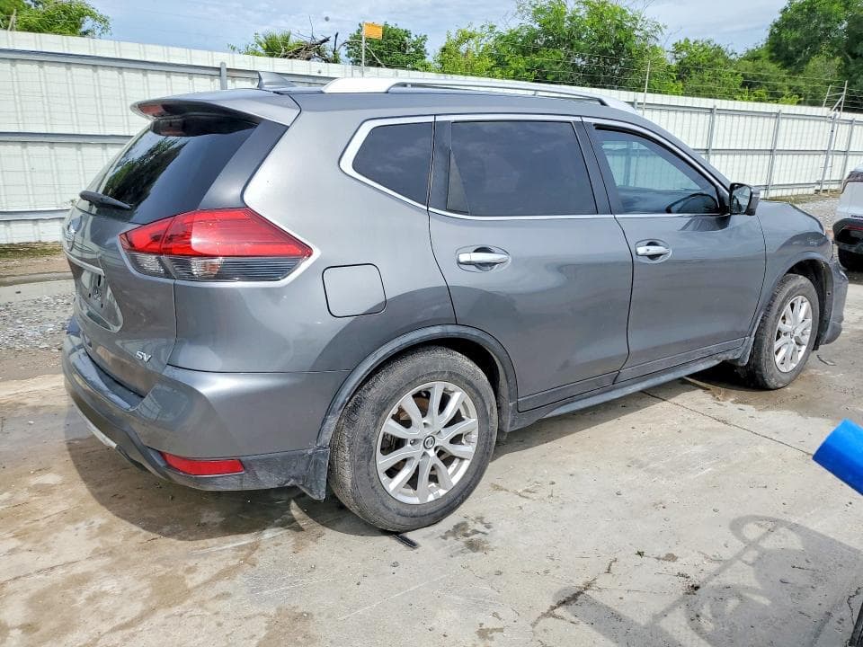 2017 NISSAN ROGUE SV 3