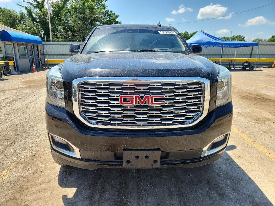 2019 GMC YUKON DENALI 5