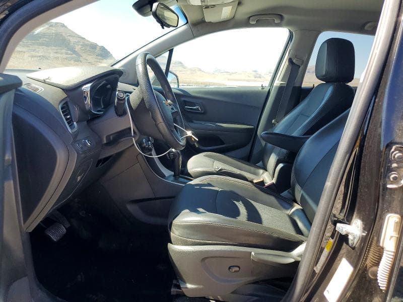 2021 CHEVROLET TRAX 1LT 7