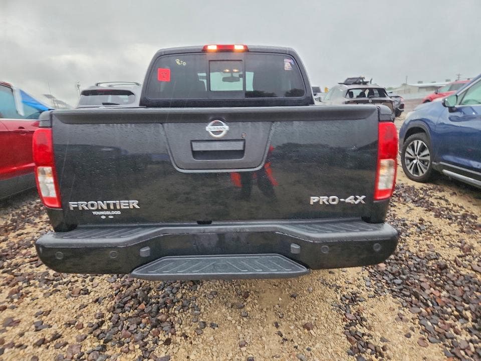 2018 NISSAN FRONTIER PRO-4X 6