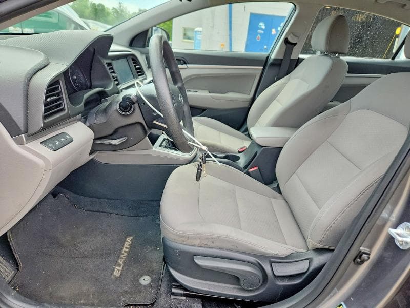 2019 HYUNDAI ELANTRA SEL 7