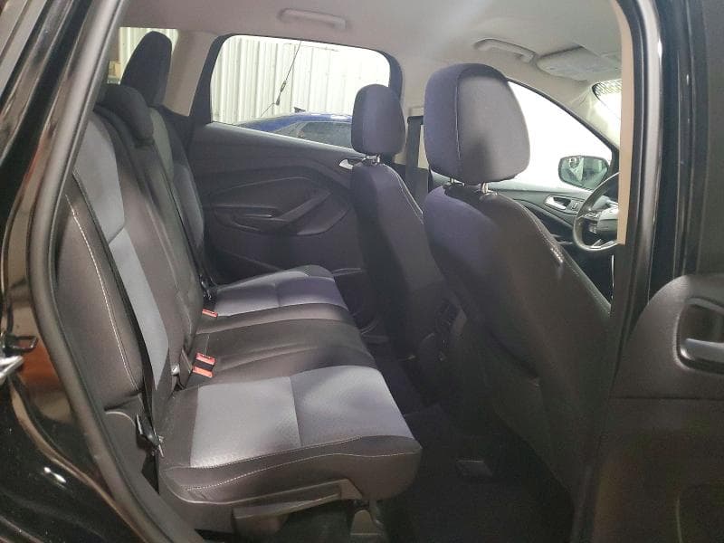 2017 FORD ESCAPE SE 11