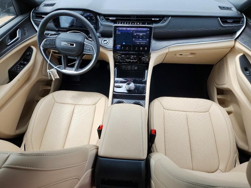 2025 JEEP GRAND CHEROKEE LIMITED 8