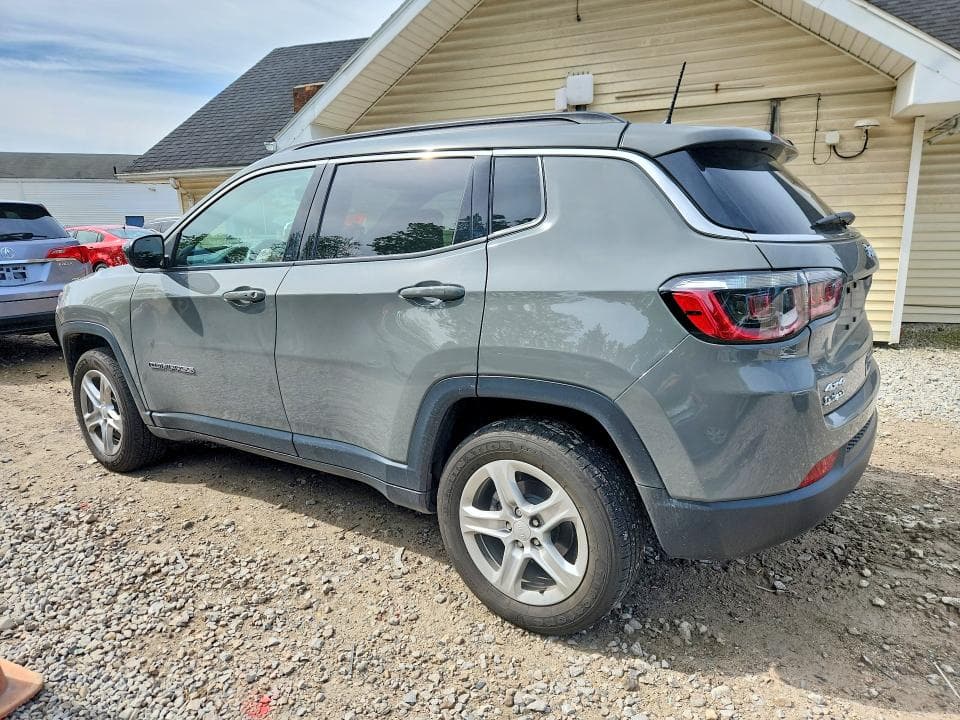 2024 JEEP COMPASS LATITUDE 2