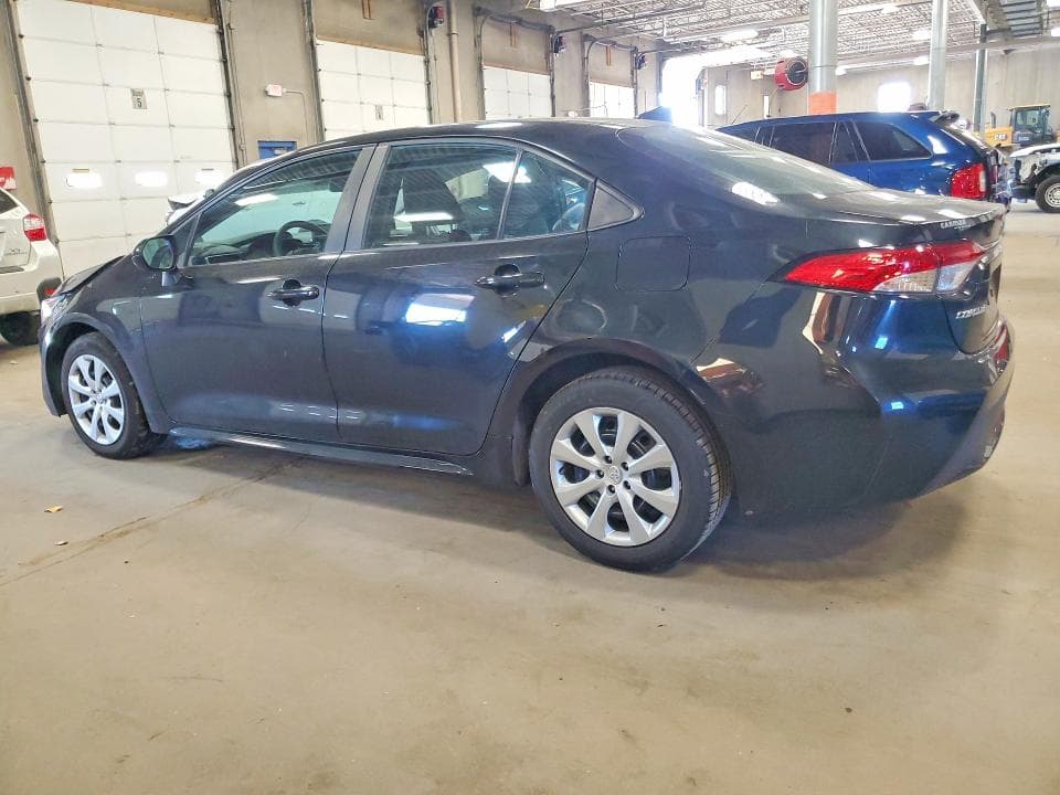 2022 TOYOTA COROLLA LE 2