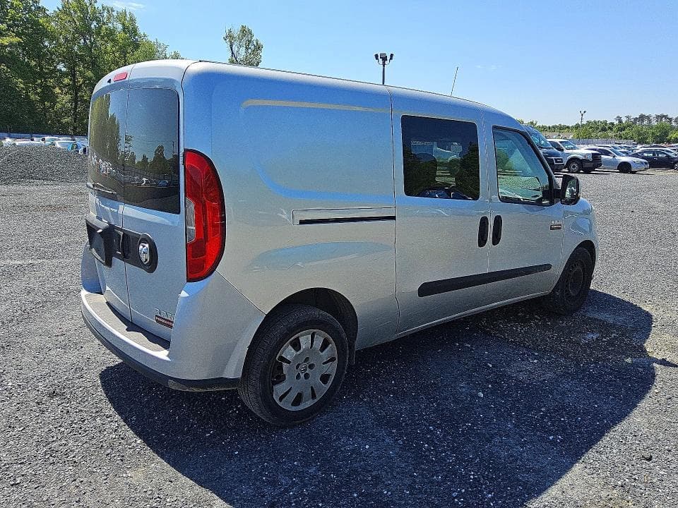 2018 RAM PROMASTER CITY SLT 3