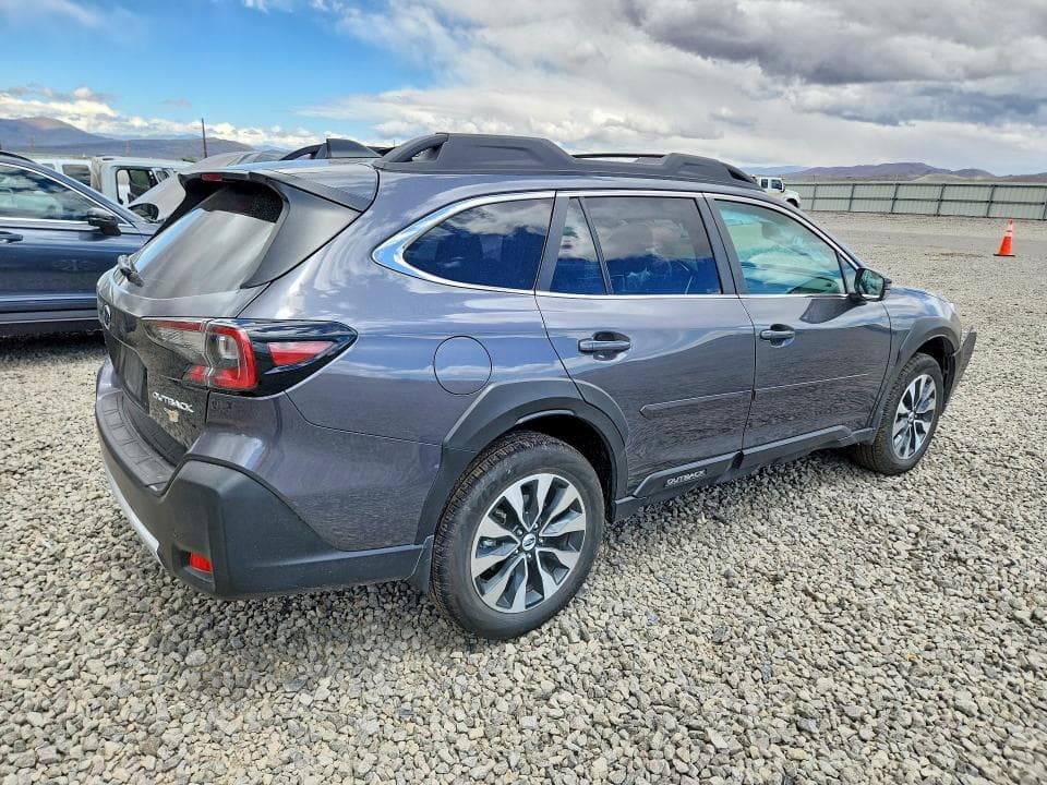 2025 SUBARU OUTBACK LIMITED 3