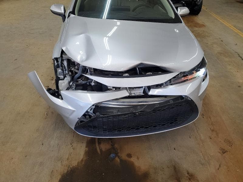 2021 TOYOTA COROLLA LE 11
