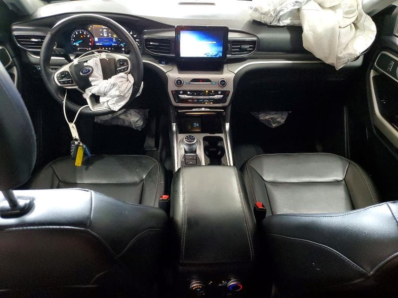 2021 FORD EXPLORER XLT 8