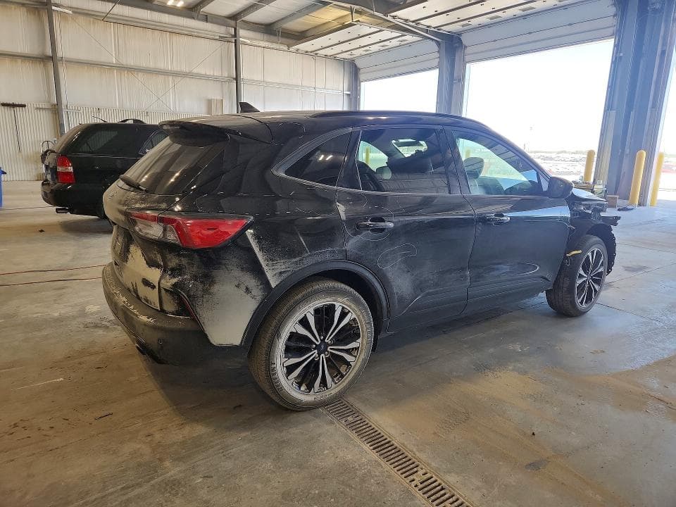 2021 FORD ESCAPE SEL 3