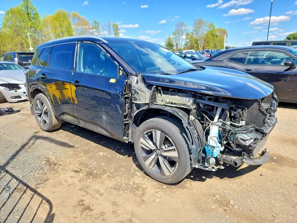 2021 NISSAN ROGUE SL 4