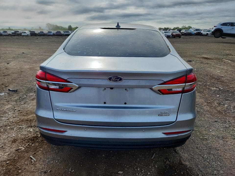 2020 FORD FUSION SE 6