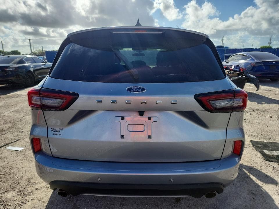 2023 FORD ESCAPE ST LINE 6