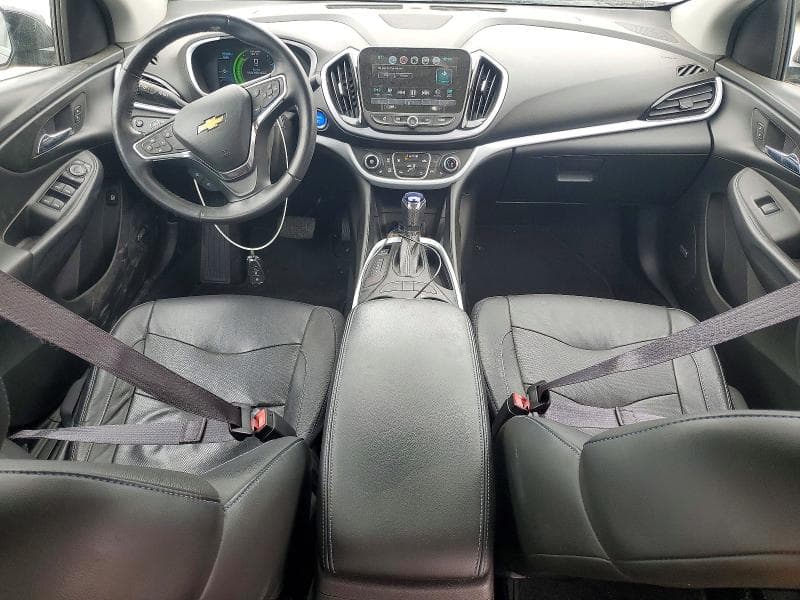 2017 CHEVROLET VOLT LT 8
