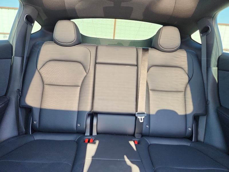 2026 TESLA MODEL Y 10