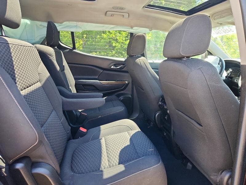 2017 GMC ACADIA SLE 11