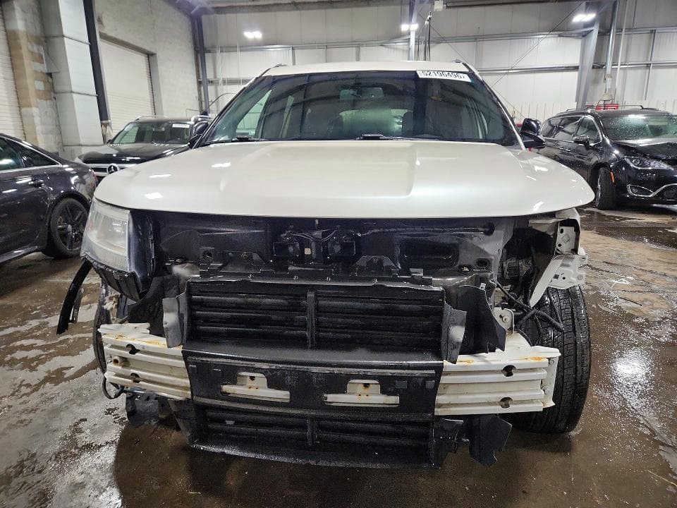 2017 FORD EXPLORER XLT 5