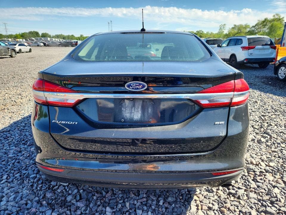 2017 FORD FUSION SE 6