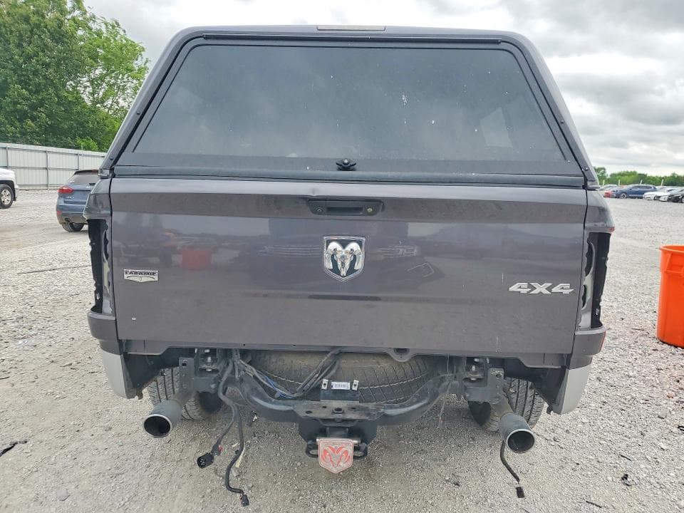2017 RAM 1500 LARAMIE 6