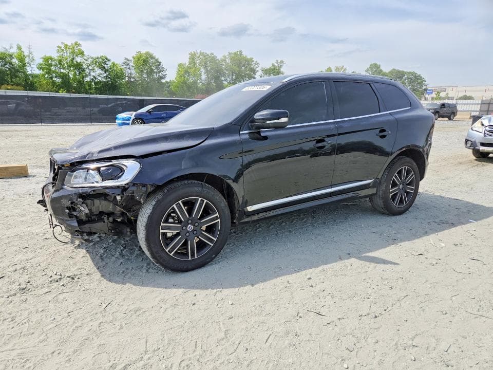 2017 VOLVO XC60 T5 DYNAMIC - 1