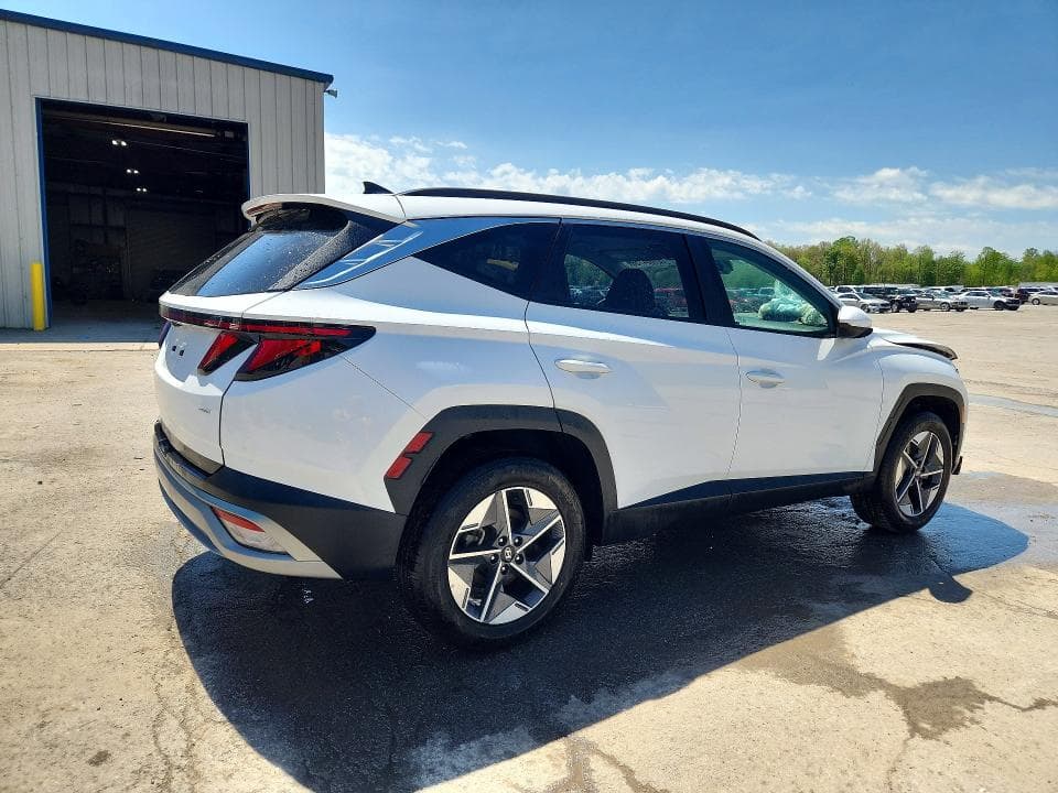 2025 HYUNDAI TUCSON SEL 3