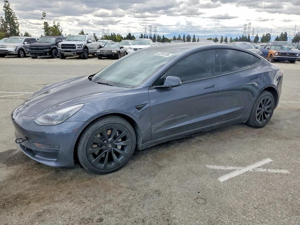 2022 TESLA MODEL 3 - 1