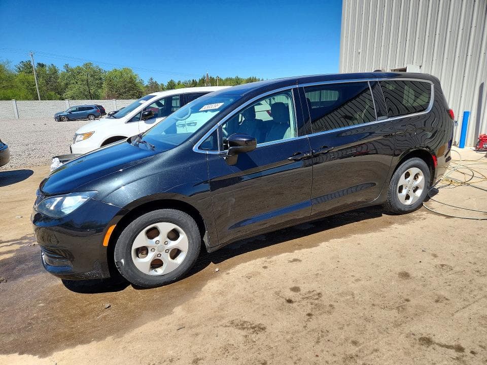 2017 CHRYSLER PACIFICA LX - 1