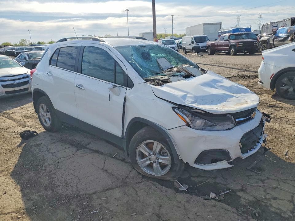 2020 CHEVROLET TRAX 1LT 4